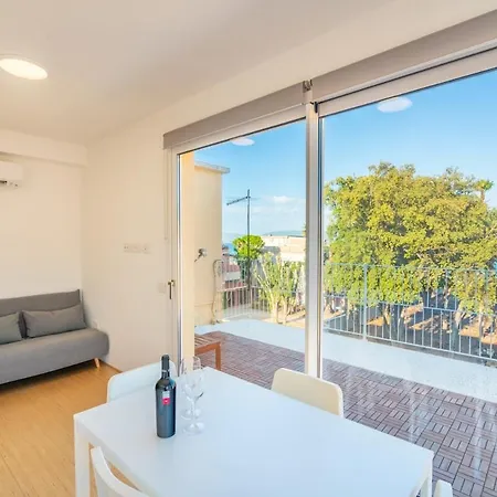 Апартаменты Sella Del Diavolo Terrace Sea View Wi-fi Ac